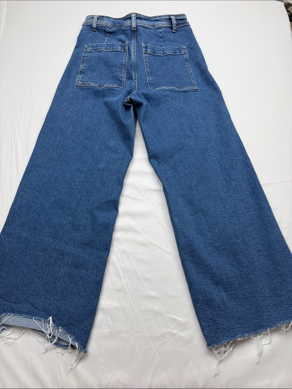 Zara Wide-Leg Flare Jeans in Classic Blue Denim - Picture 8 of 8